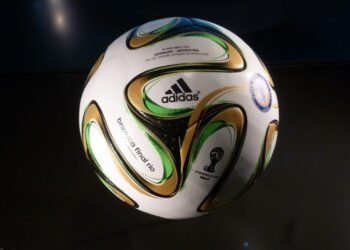 Il Pallone del Mondiale di calcio 2014-chimicamo